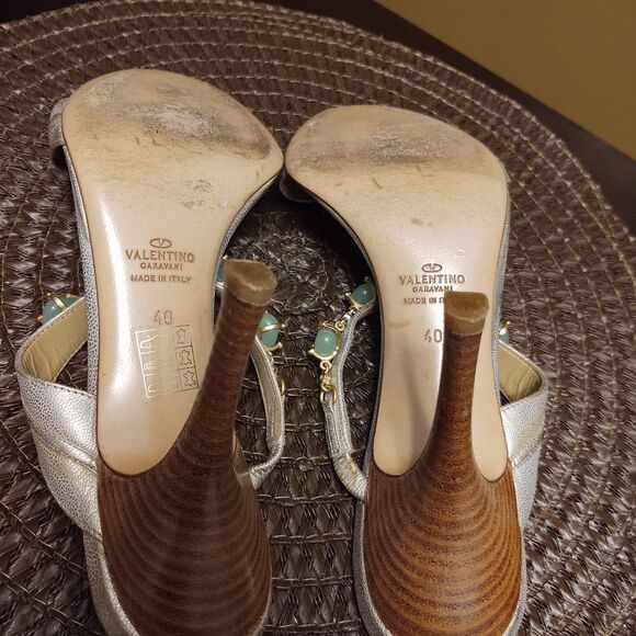 Valentino Garavani Sexy Sandal Heels Size 40 - Picture 5 of 7